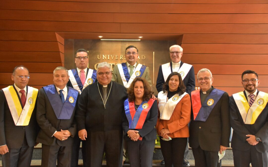 Nuevos directores de carrera para Derecho y Administración de Empresas en sede La Paz