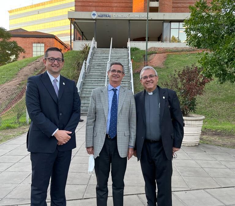 Visita de las autoridades de la U.C.B. a la Universidad Austral de Argentina