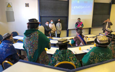 La primera promoción de la U.E. Mariscal Antonio José de Sucre de Yura de Potosí visitó la U.C.B. trayendo consigo tradición, cultura y motivación por continuar sus estudios.