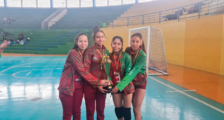 Cuatro jugadoras de la “Cato” en la Selección Paceña