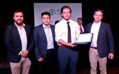 El equipo de arbitraje la carrera de Derecho obtuvo el segundo lugar en la Sexta Competencia Nacional de Arbitraje Comercial