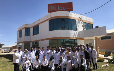 Estudiantes de Ingeniería Industrial visitaron tres empresas importantes del medio