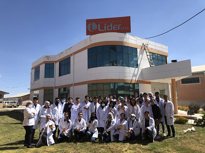 Estudiantes de Ingeniería Industrial visitaron tres empresas importantes del medio