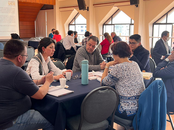 ENCUENTRO DE UCB – OBRAS DE LA IGLESIA