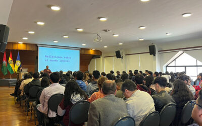 Esta semana se realizaron dos charlas importantes con estudiantes: ¿Cómo me enfrento al mundo laboral? y Mapeo Integral de Conflictos