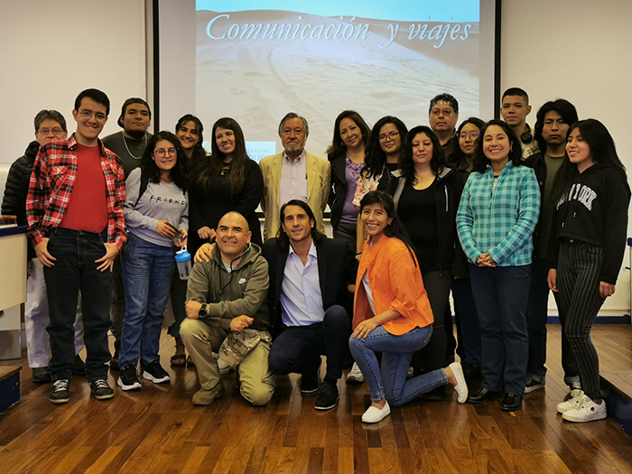El Dr. Santiago Tejedor de la Universidad de Barcelona Visita la Universidad Católica Boliviana San Pablo