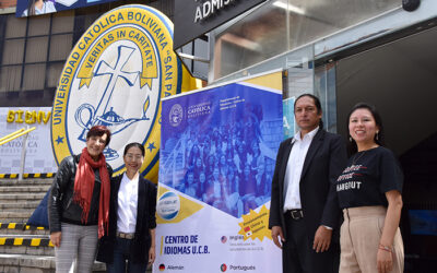 Representantes del Instituto Confucio Dependientes del Gobierno de China Visitan el Centro de Idiomas de la UCB antes de la Apertura de Cursos de Chino