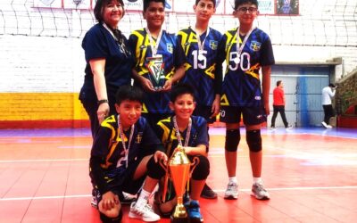 La Academia de Niños U.C.B. son Campeones Paceños de Voleibol