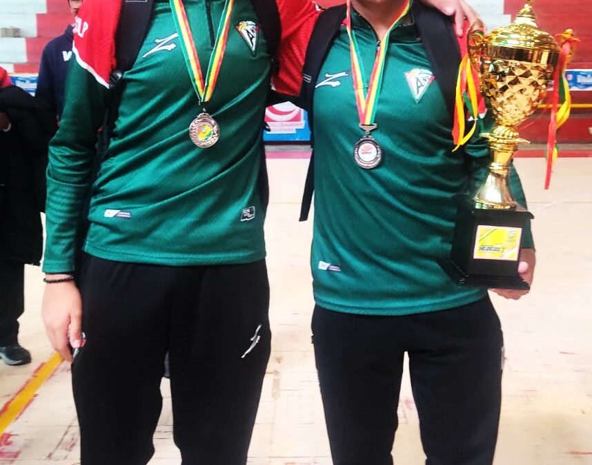 Jugadores de la Cato en la selección paceña