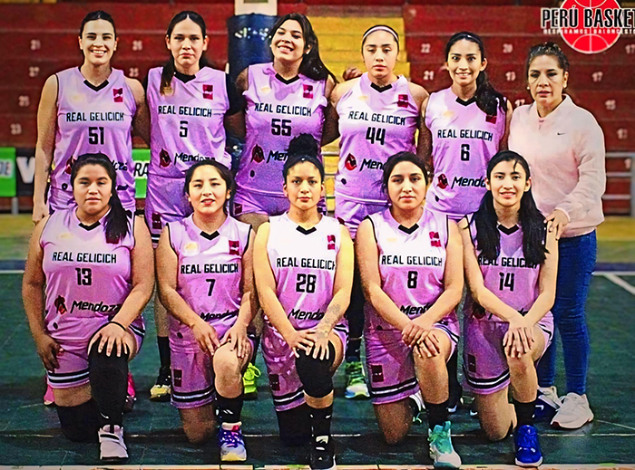 Jugadora de básquetbol de la Cato en Perú