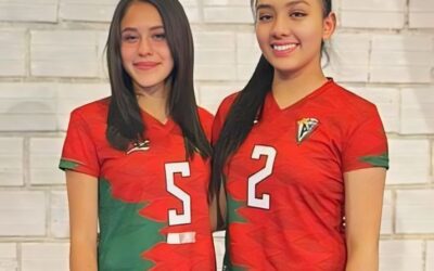 Jugadoras del Club U.C.B. en la selección juvenil de voleibol de La Paz