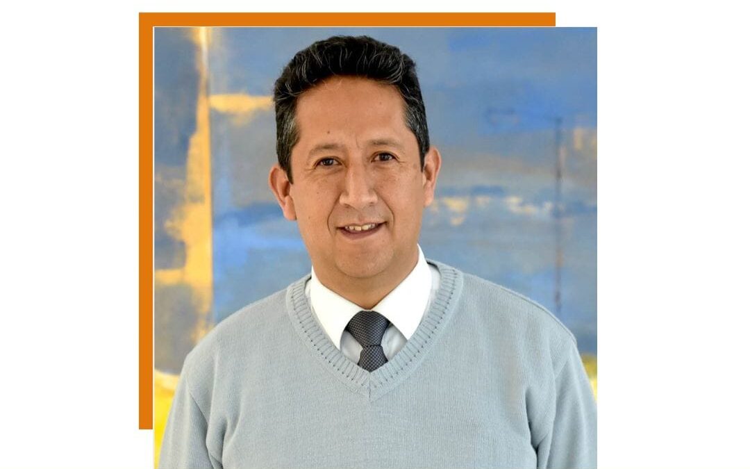 Entrevista de Hivetourism al director de la Carrera de Administración Turística, Marco Antonio Abastoflor Portugal.