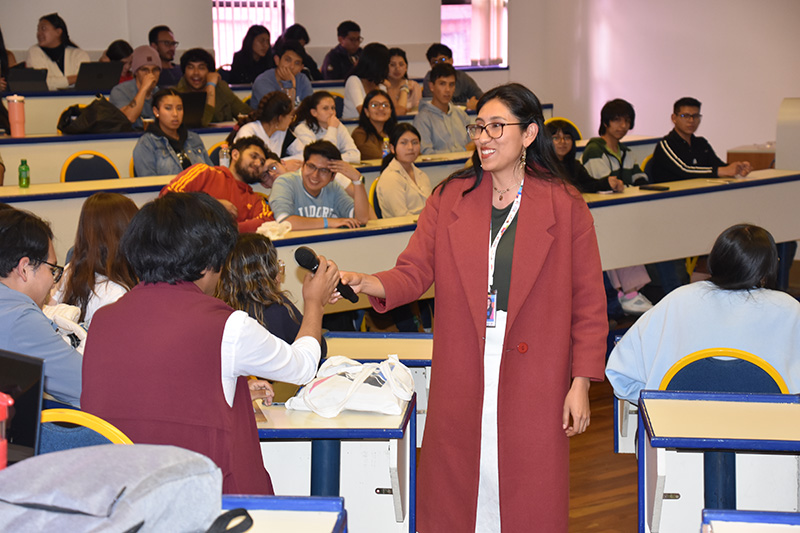 La U.C.B. celebra la Semana Empresarial 2024 con un enfoque en liderazgo y sostenibilidad