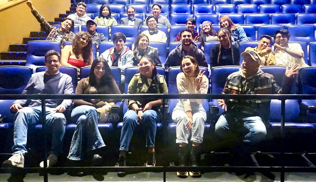 La película «El show detrás del show» reúne a su director en diálogo con docentes y estudiantes de Comunicación