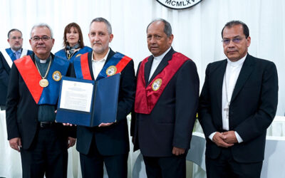 Jurgen Kohlberg asume el Rectorado de la U.C.B. Sede Tarija con un llamado a la fe, la unidad y el servicio