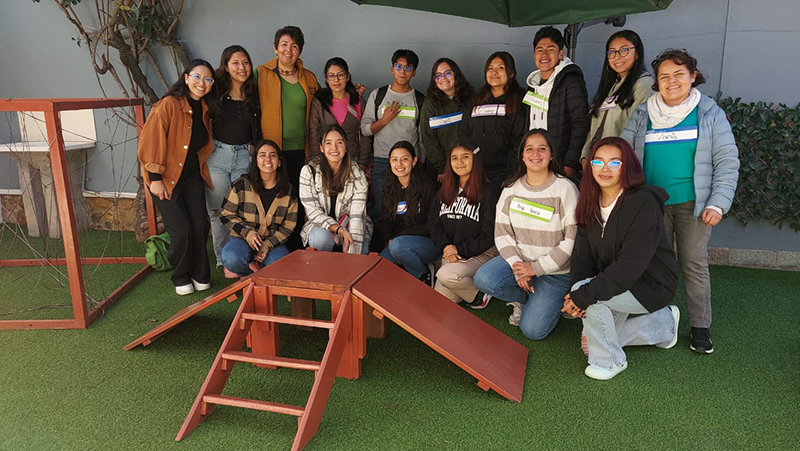 Estudiantes de Psicopedagogía exploran el ejercicio clínico y emprendedor en el Centro Psicopedagógico GROW