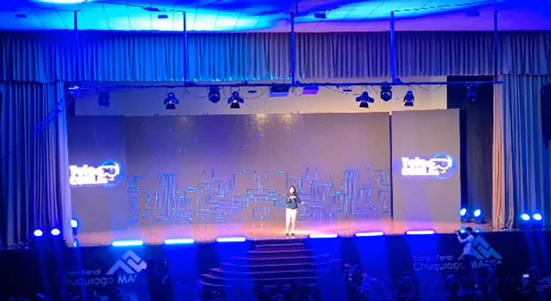 Carreras de Ingeniería de la U.C.B. brillan en la Expoferia de Telecomunicaciones “Telecom.bo” 2025