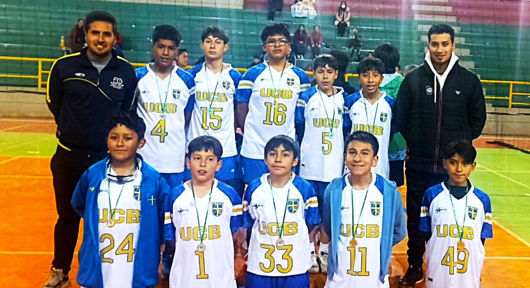 La Cato se corona campeona invicta del torneo sub-13 de voleibol