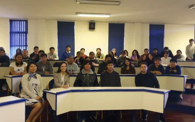Estudiantes de la U.C.B. conocen oportunidades de pasantías en Cervecería Boliviana Nacional