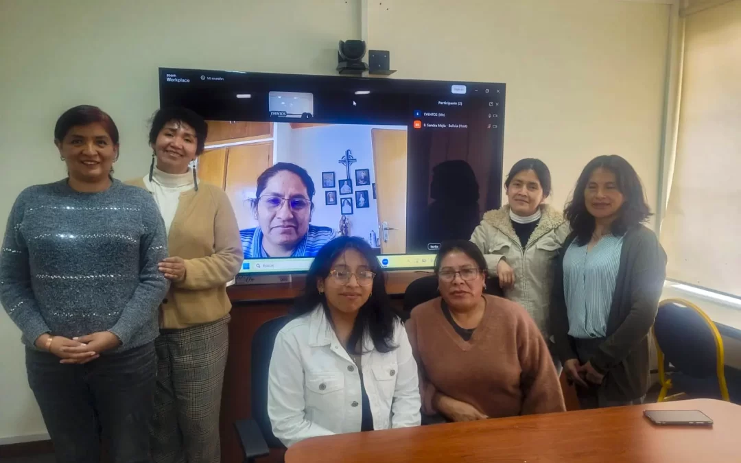 Un hito histórico para la educación: La U.C.B. y la Iglesia llevan la primera representación estudiantil boliviana a la India con la Misión ShakthiSat