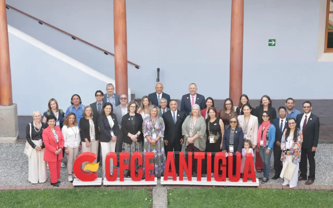 La U.C.B. participa en encuentro regional en Guatemala y presenta investigación sobre agua, alimentación y justicia ambiental en Bolivia