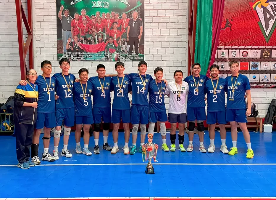 La Cato se consagra campeona paceña de voleibol en la categoría Sub 25