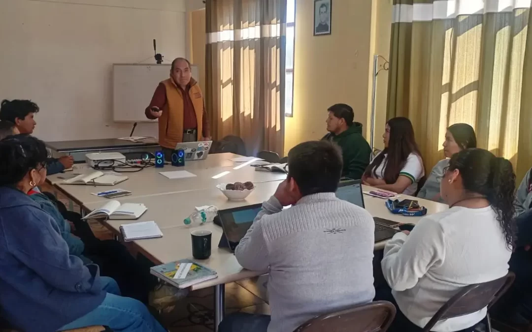 Curso Taller de Periodismo Radiofónico en Aiquile