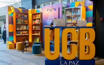 La U.C.B. Sede La Paz estuvo presente en la Feria Internacional del Libro