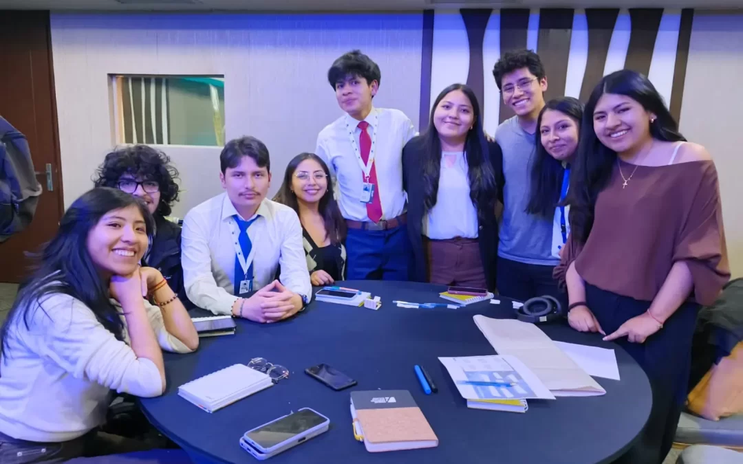 Equipo interdisciplinario de la U.C.B. obtiene el primer lugar en Hackathon de Acceso a la Justicia