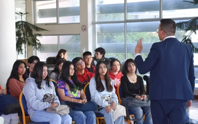 La U.C.B. La Paz da la bienvenida al Curso Preuniversitario II-26