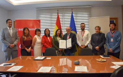 La U.C.B. Sede La Paz y EMBOL S.A. firman convenio para impulsar prácticas preprofesionales y trabajos dirigidos